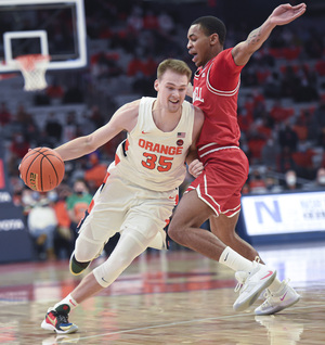 Buddy Boeheim finished with a team-high 27 points