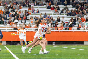 In its first game as the No. 1 ranked team in the country Syracuse faces a tough test against No. 6 Stony Brook who boasts a top 15 defense in the country