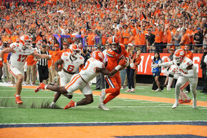 Dan Villari provided Syracuse's offense with a spark while the rest of the receiving core had a poor performance against Clemson.