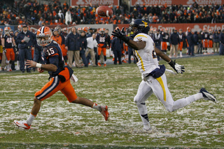 Linebacker Terrence Garvin just misses making an interception for WVU.